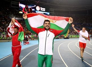 dilshod nazarov hammer throw men