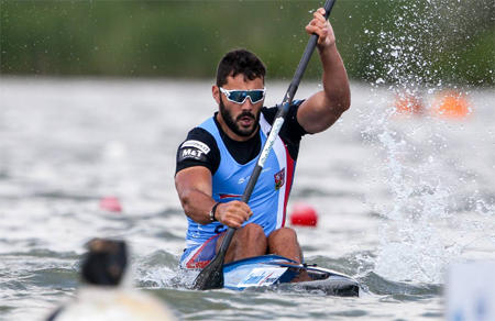 Josef Dostal el piragista de la republica checa oro en la prueba larga del programa olimpivo