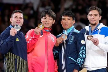 Men's podium 66kg