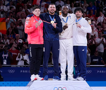 Men's podium 90kg