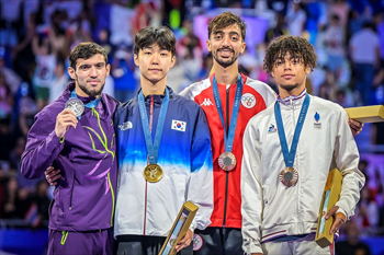 Men's podium 58kg