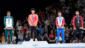 men's podium freestyle wrestling 65kg