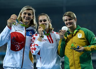 podium javelin women