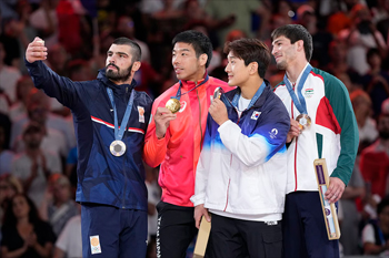 Men's podium 81kg