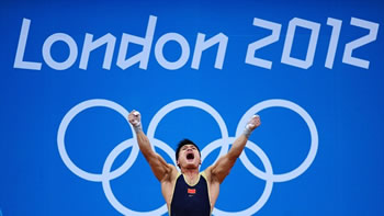 gold medal men 77 kg lu xiaojun