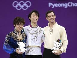 podium men