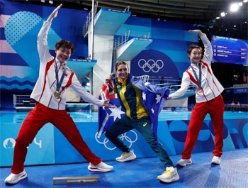 podium women 3m springboard