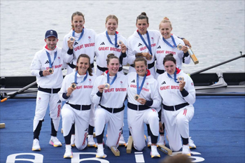 women's podium coxed eight