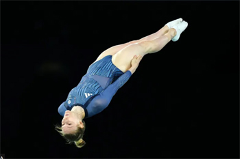 Briony Page medallista de oro por segunda vez tras ganar en Tokyo en la competicion femenina de trampolin