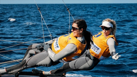 gold medal in Skiff Odile van Aaholt and Antte Duetz